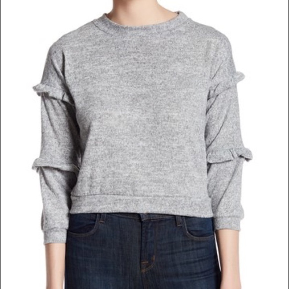 Tiered ruffle sleeve 3/4 sleeve grey crop sweater