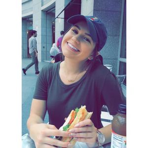 Meet your Posher, Ashley