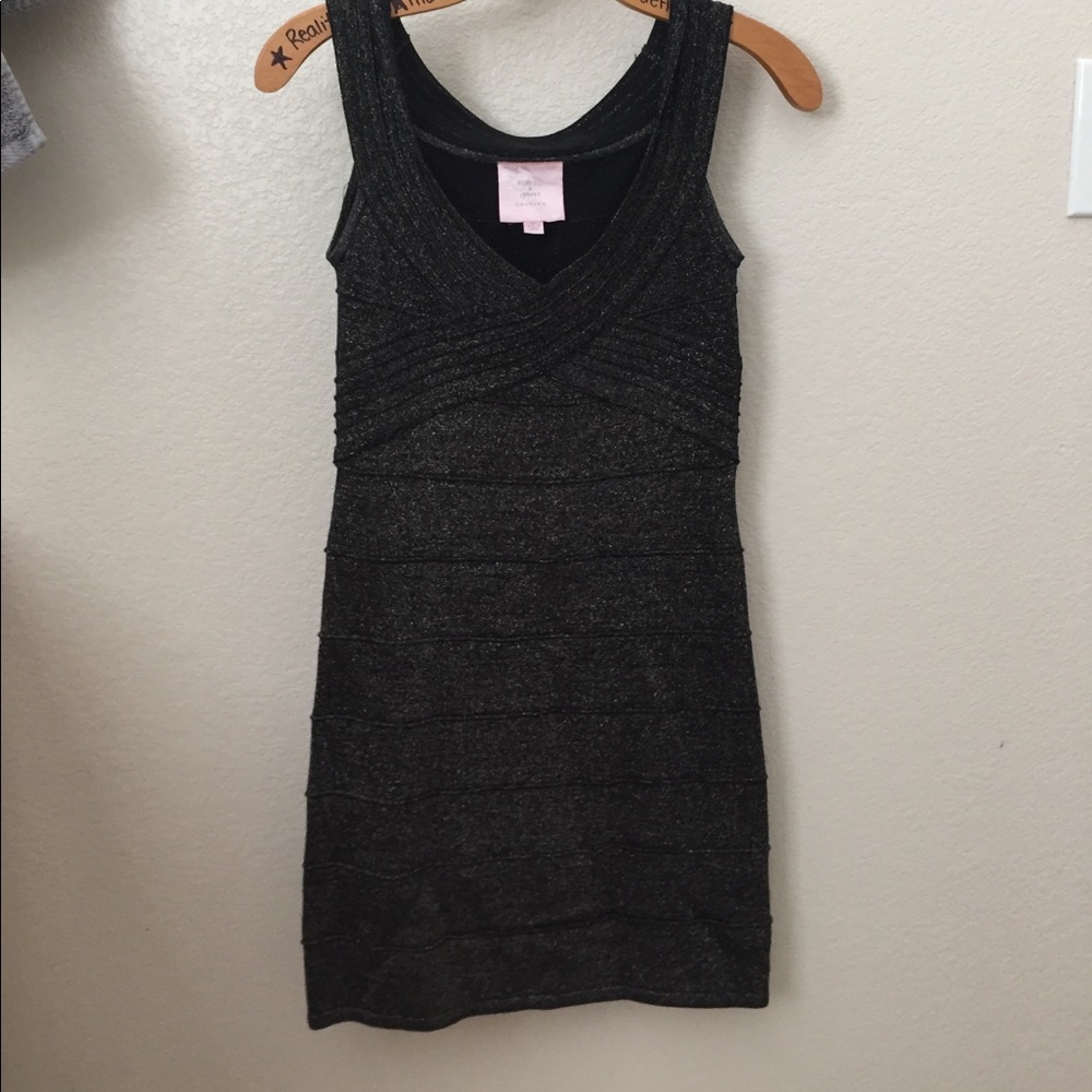 Romeo Juliet couture blk/gold bandage dress