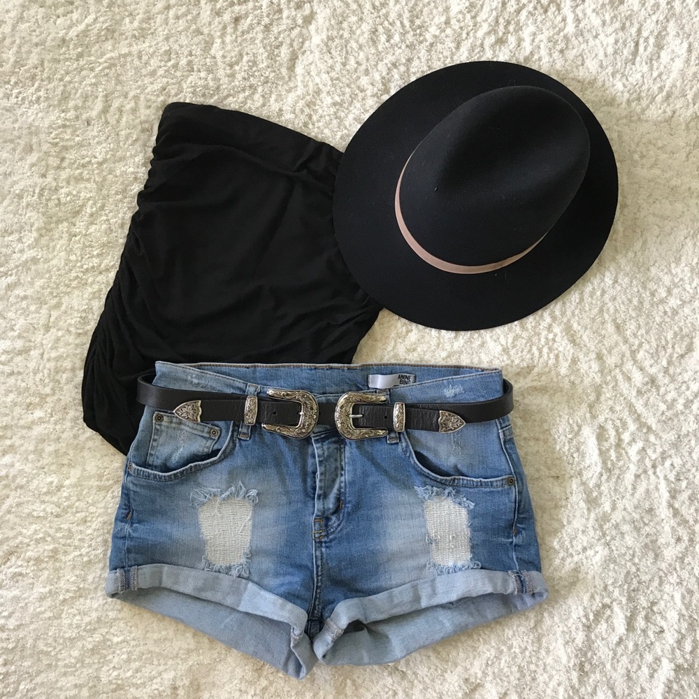 Anine Bing - Denim Shorts Destroyed - Size 27