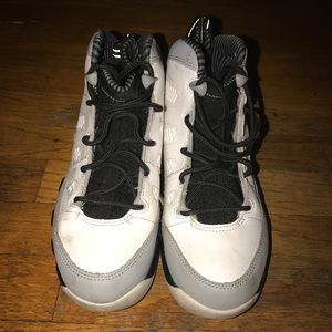 Jordan Retro 9 Barons