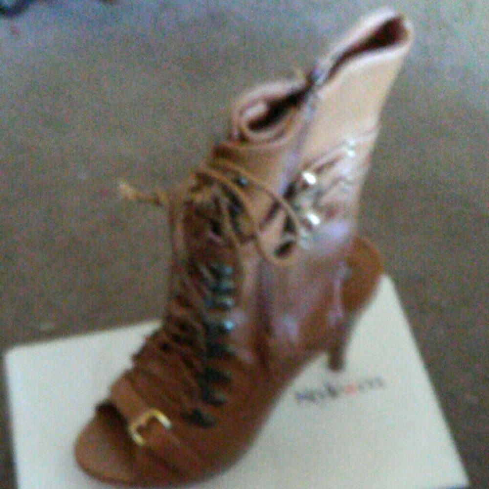Open toe combat boot - Picture 2 of 2