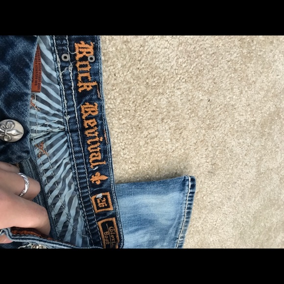 Size 26 rock revival jeans - Picture 4 of 4