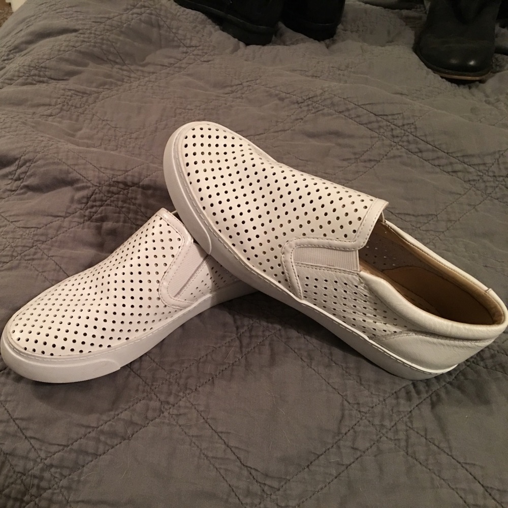Clarks Somerset White Slipon