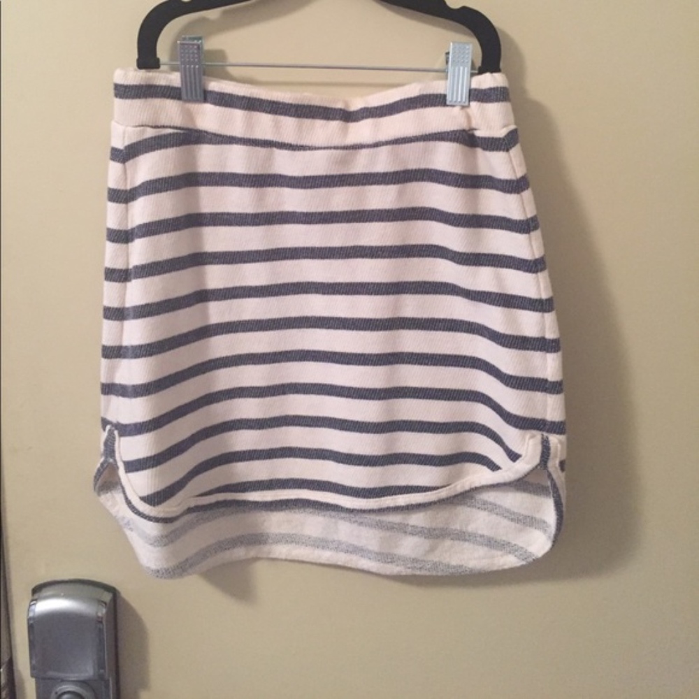 Emma & Sam striped skirt