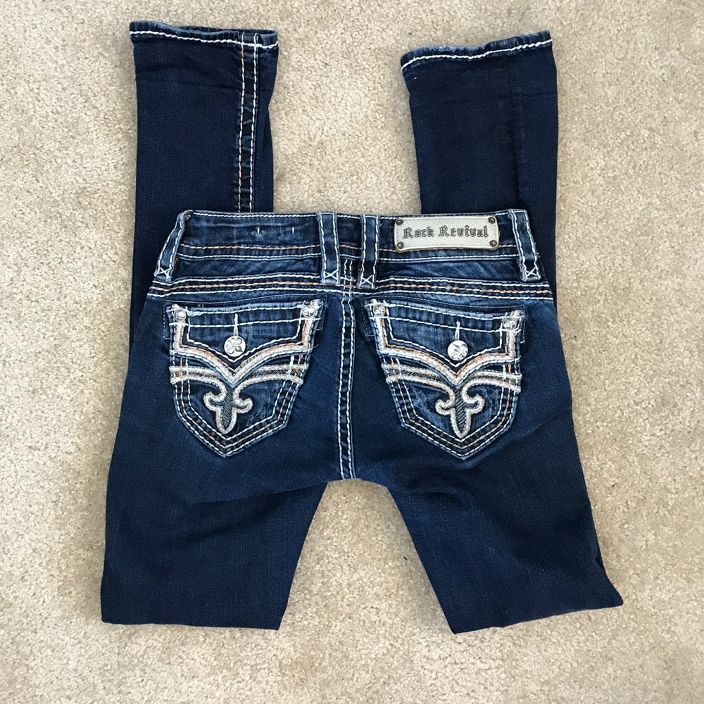 Size 25 rock revival straight leg jeans