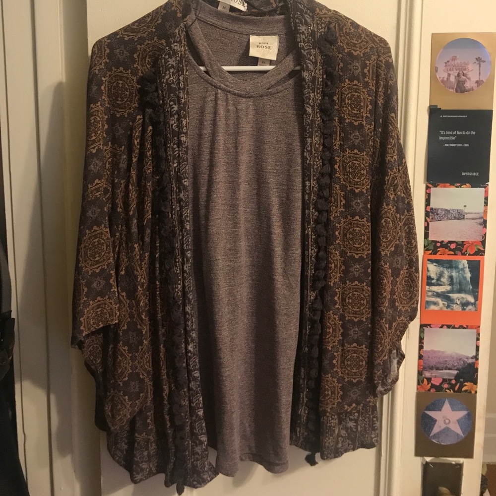 Tank and "kimono/cardigan" combo
