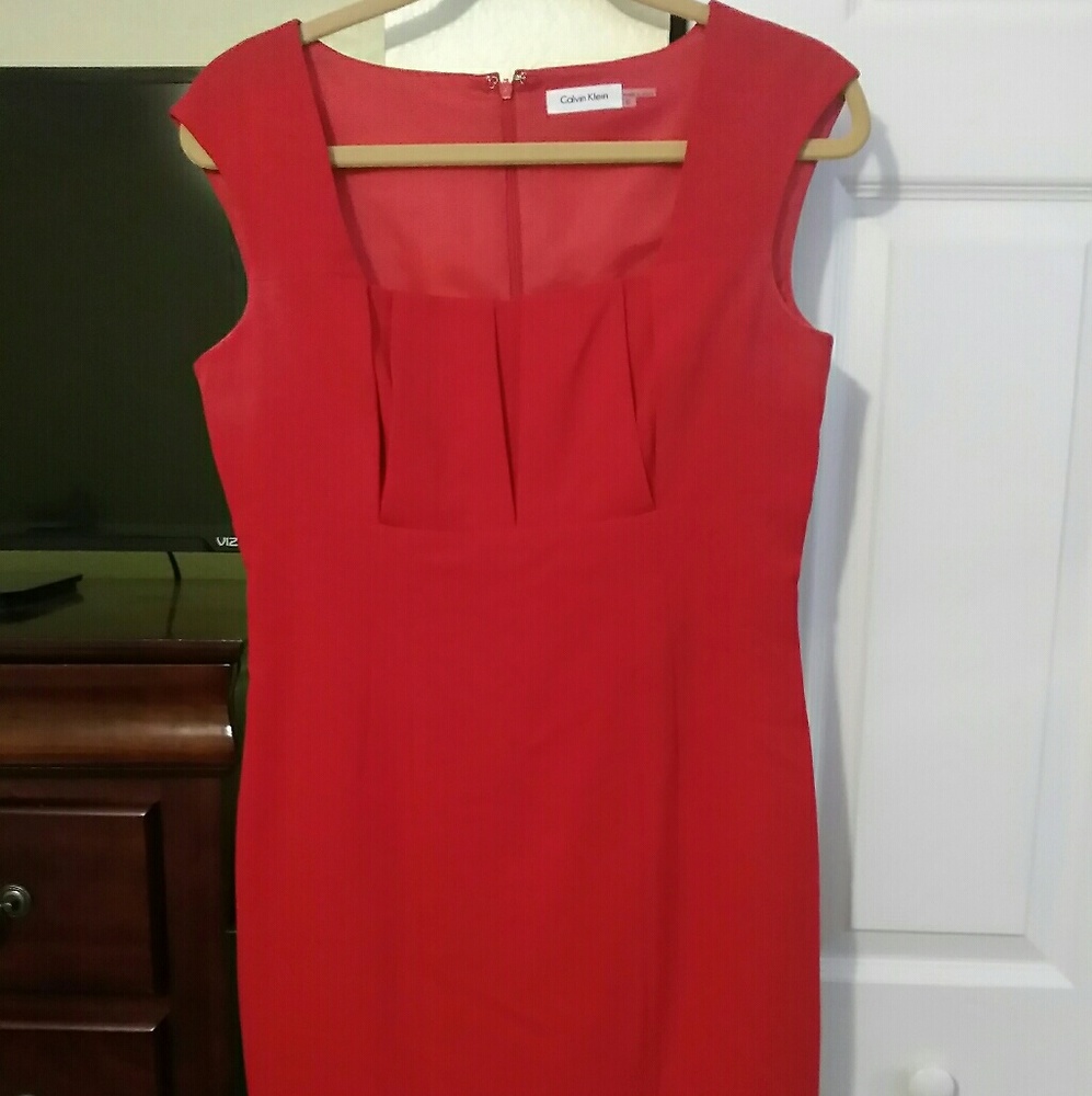 SOLD!!! Calvin Klein red gathered dress size 8
