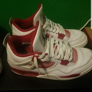 Air Jordan 4s size 10.5