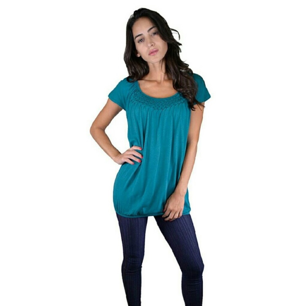 ✨Trendy Braided Bodice Top ✨