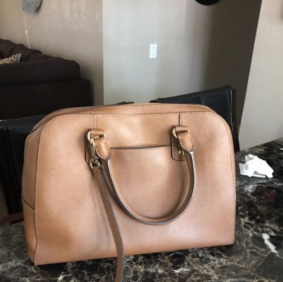 Michael Kors bag - Picture 3 of 3