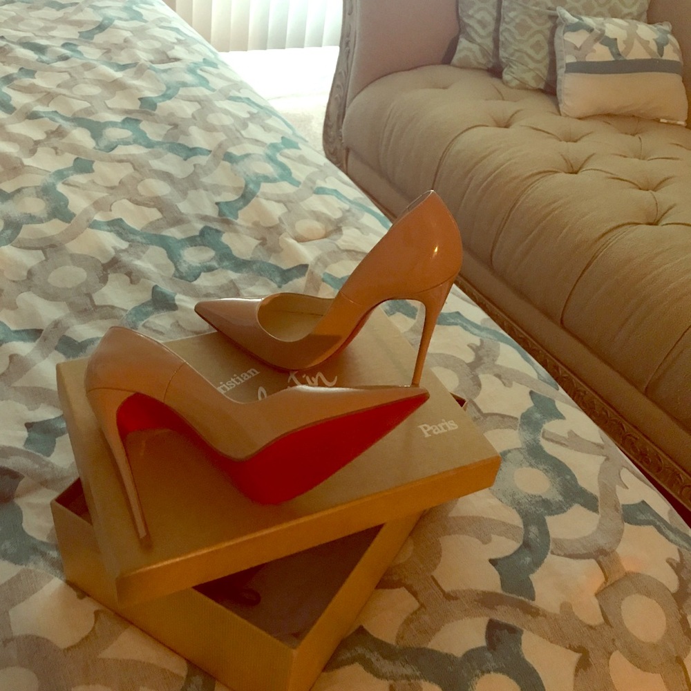 Red bottoms authentic Christian Louboutin So Kate