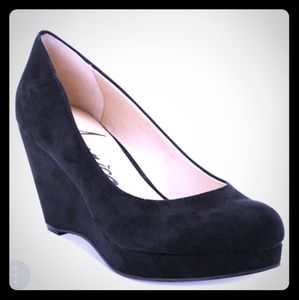 American Rag Faux Suede Shoes - 9M