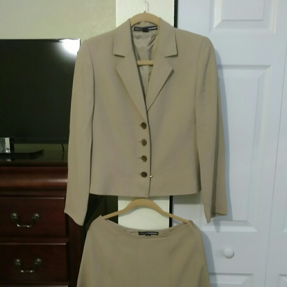 SOLD!!!  Beautiful tan suit jacket skirt size 10p