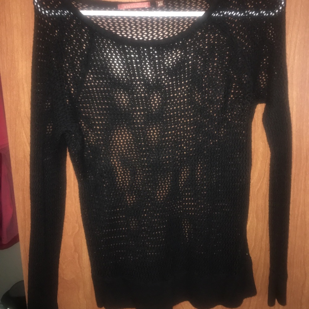 Black long sleeve sweater.