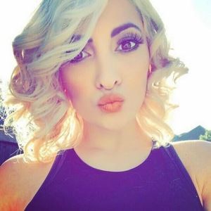 Meet your Posher, Shani