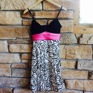 NWOT!! Party/Cocktail Dress