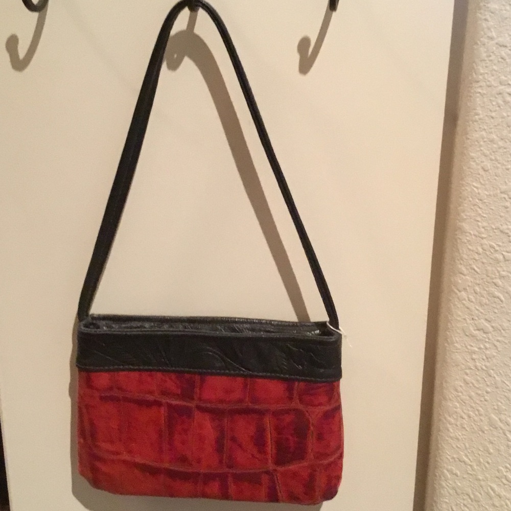Purse - Picture 2 of 2