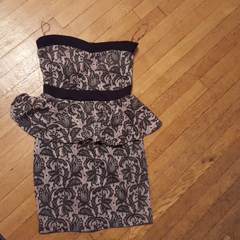 Strapless dress