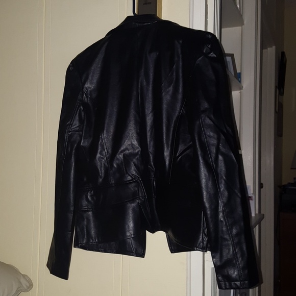 Pleather jacket - Picture 2 of 5