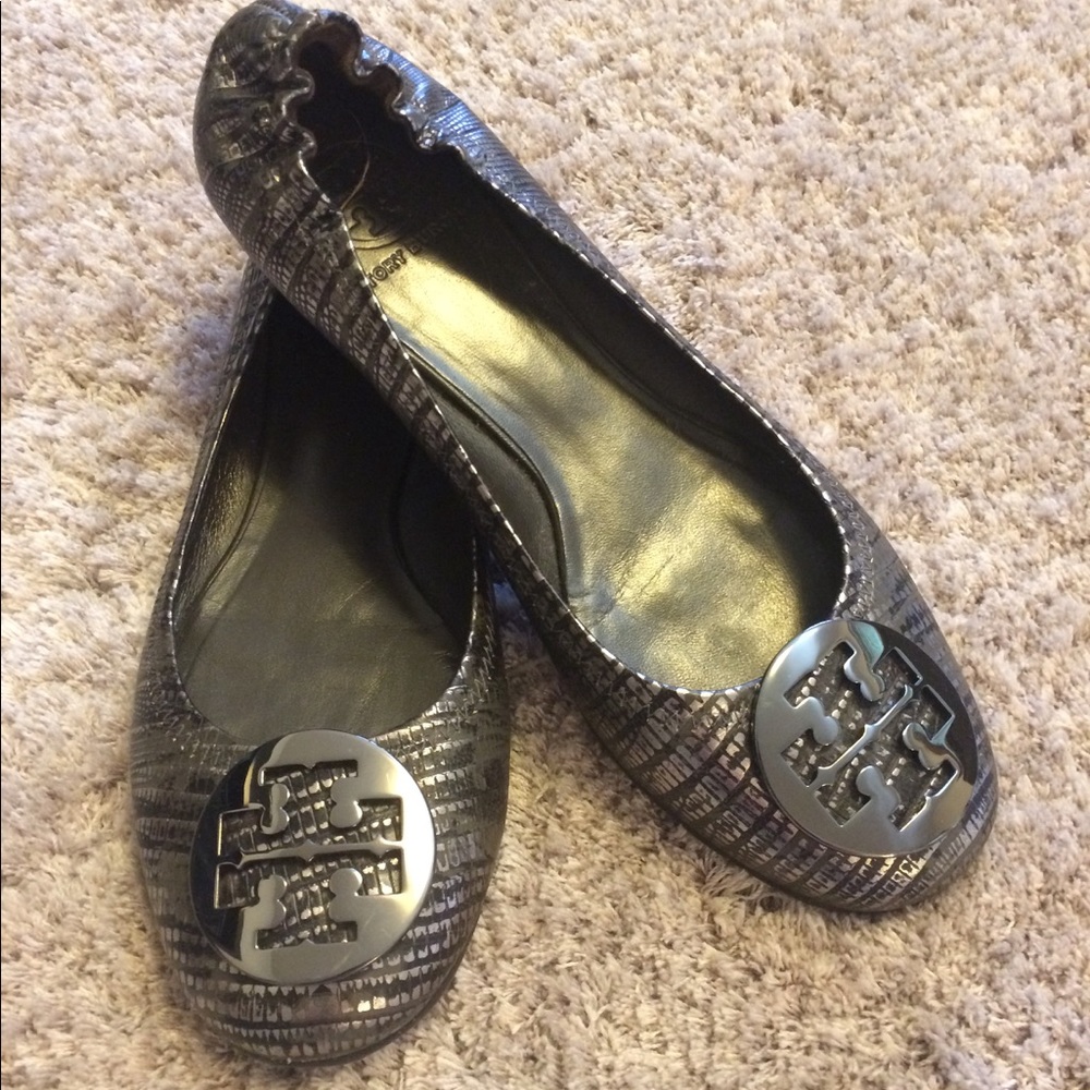 Silver Alligator Print Tory Burch Reva Flats 9.5