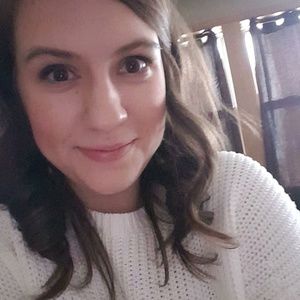 Meet your Posher, Elle