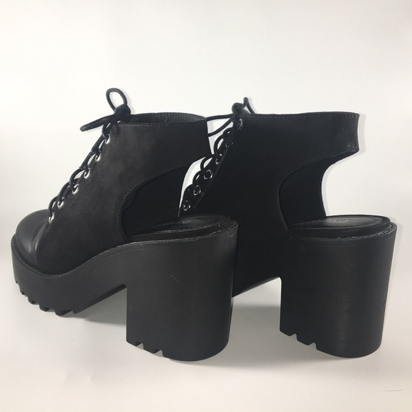 Chunky Bootie with Platform Heels - Picture 3 of 5