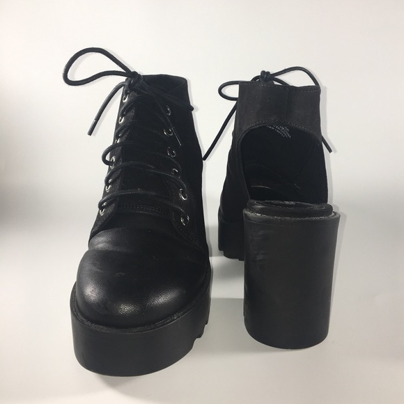 Chunky Bootie with Platform Heels - Picture 4 of 5