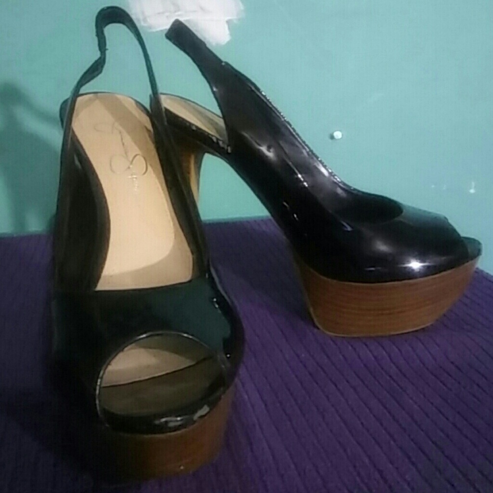 Jessica Simpson Black pumps