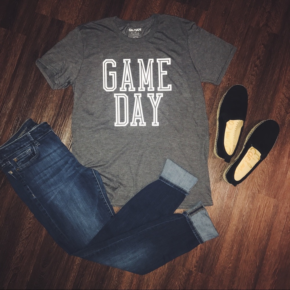 GAME DAY TEE