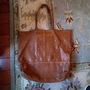 Banana Republic slouchy cognac tote Banana Republic slouchy cognac tote