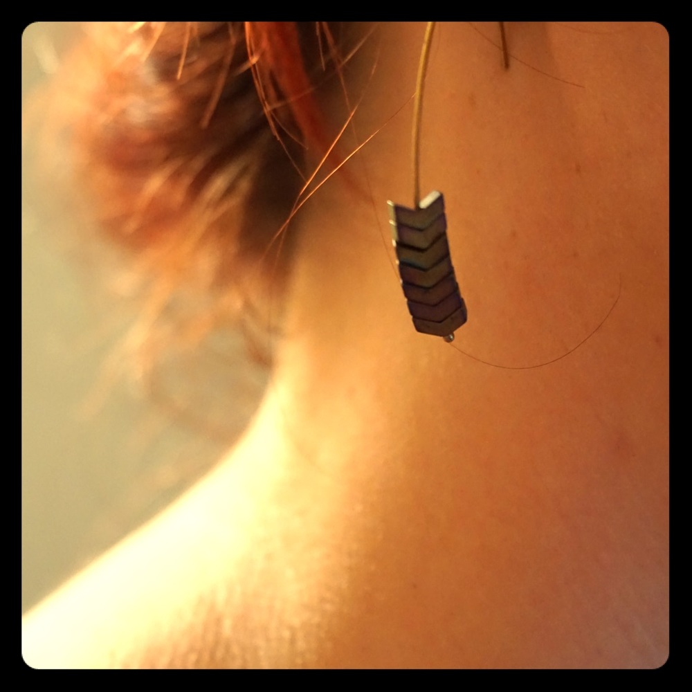 Stone cut drop earrings