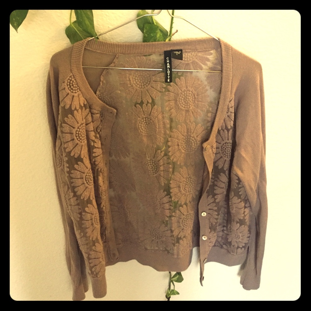 Cute!!!! Cardigan Jacket with floral lace design