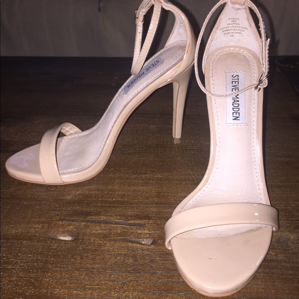 Steve Madden Stecy Nude Patent Heels