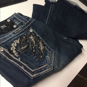 Miss Me Jeans - 26 - neutral color pockets.