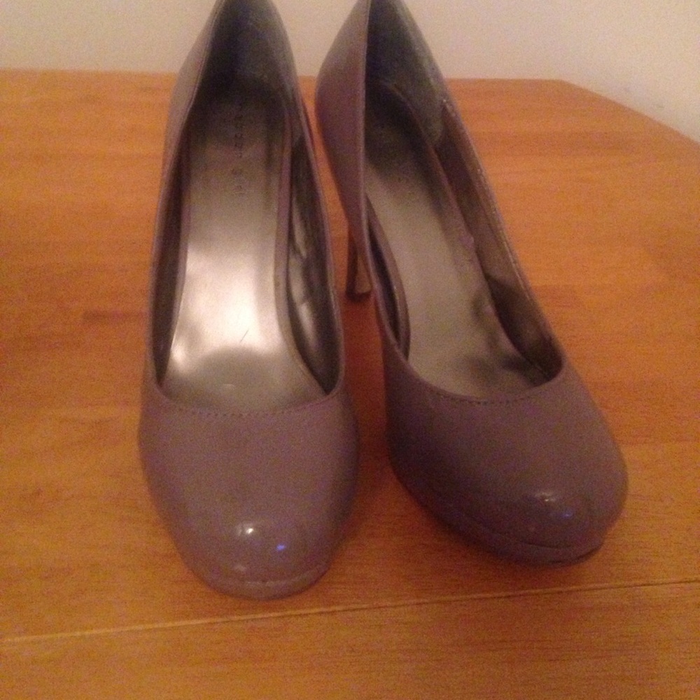 Madden Girl Patten leather heels (Mauve)