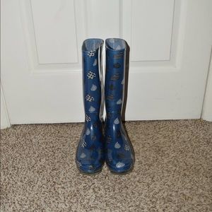 Toms Rainboots