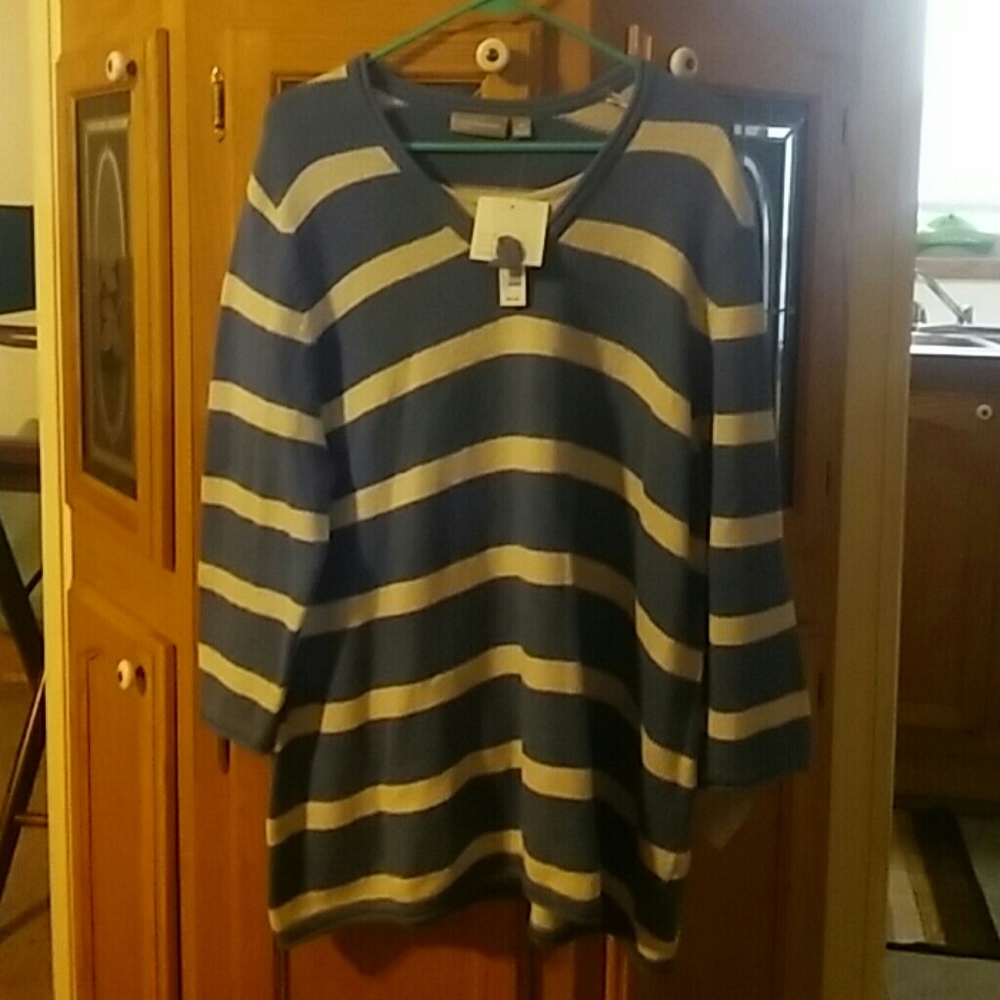 Croft and Barrow sweater