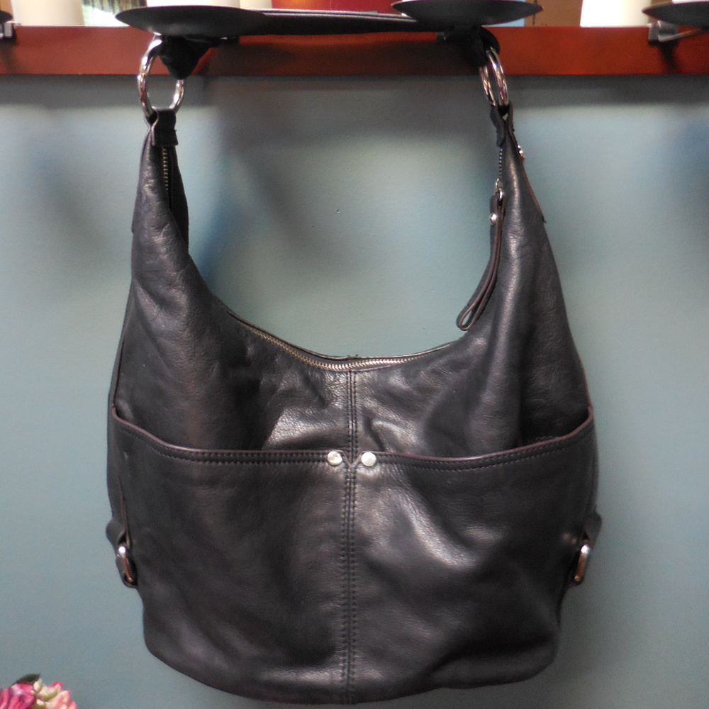 Tignanello leather purse