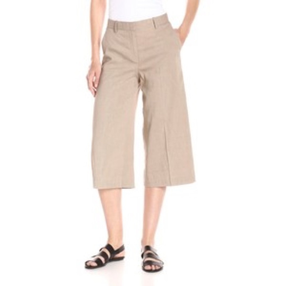 Cropped bottoms