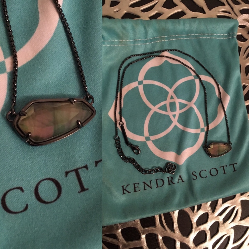 Discontinued Kendra Scott Pendant Necklace