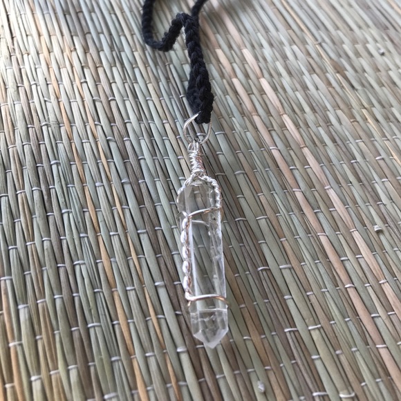 Wire Wrapped Clear Quartz Necklace • - Picture 4 of 8