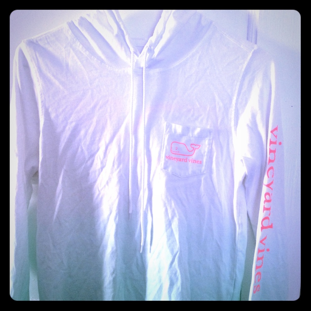 Vineyard Vines long sleeve shirt