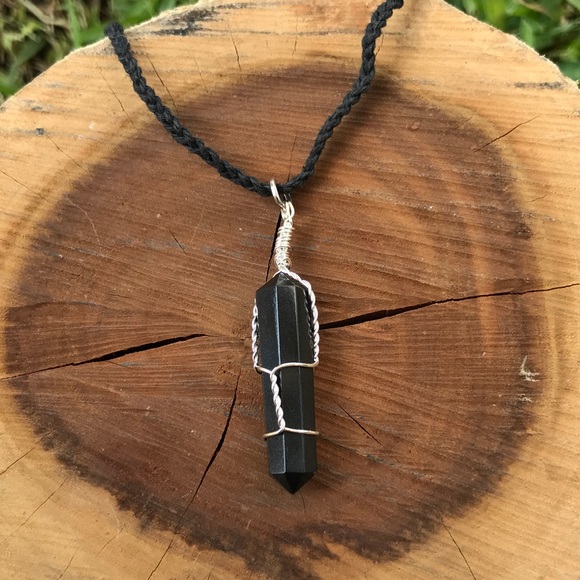 Wire Wrapped Obsidian Crystal Necklace • - Picture 1 of 6