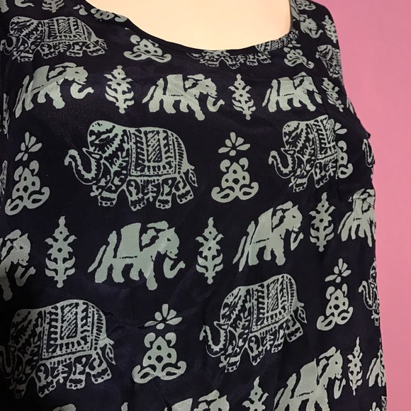 Lucky Brand navy elephant print blouse - Picture 4 of 8
