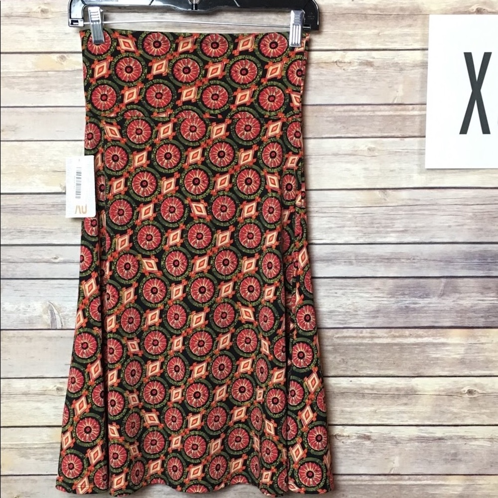 NWT LulaRoe Azure skirt