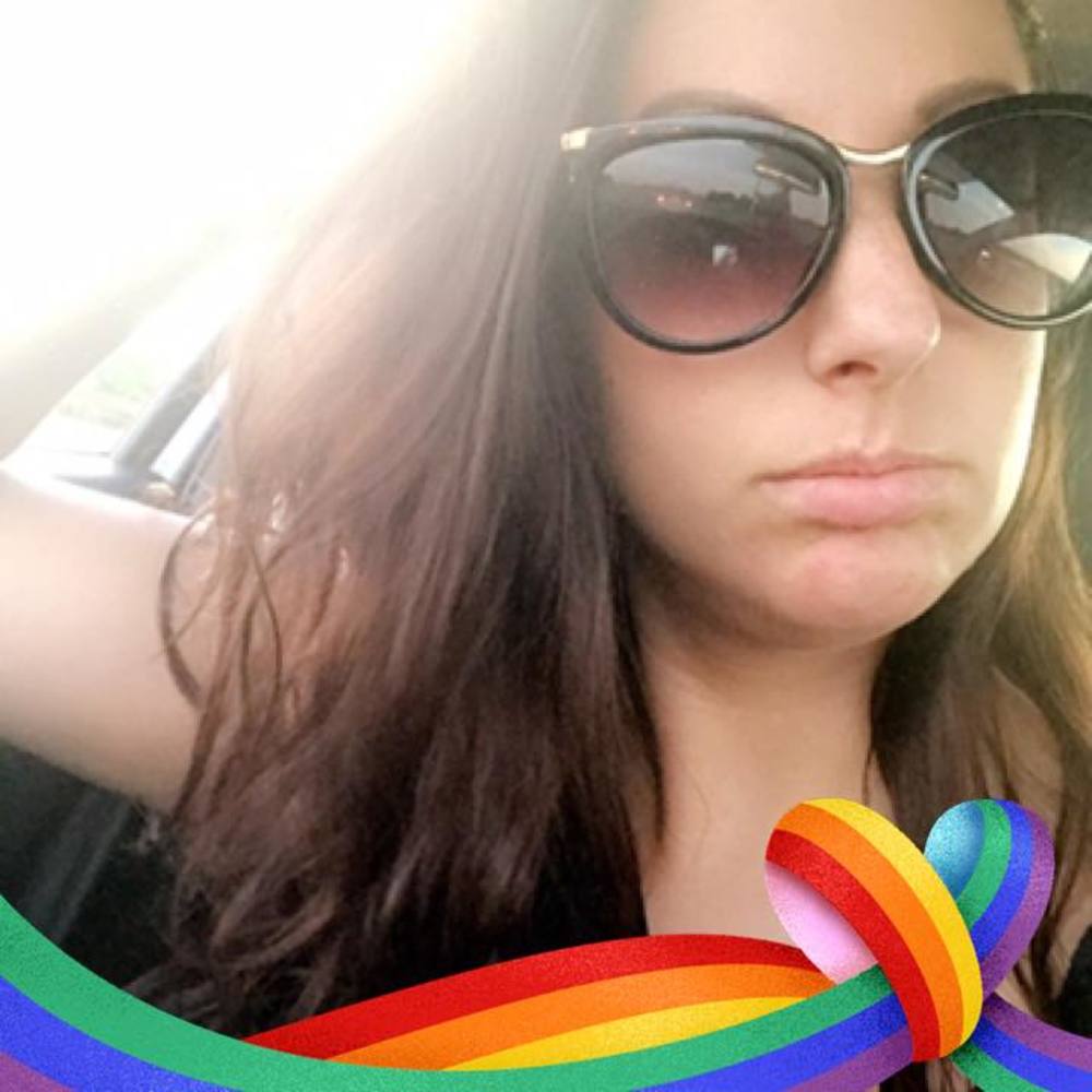 Meet your Posher, Kara