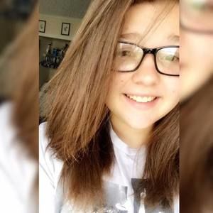 Meet your Posher, Catie