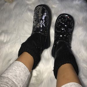 Victorias secret pink boots