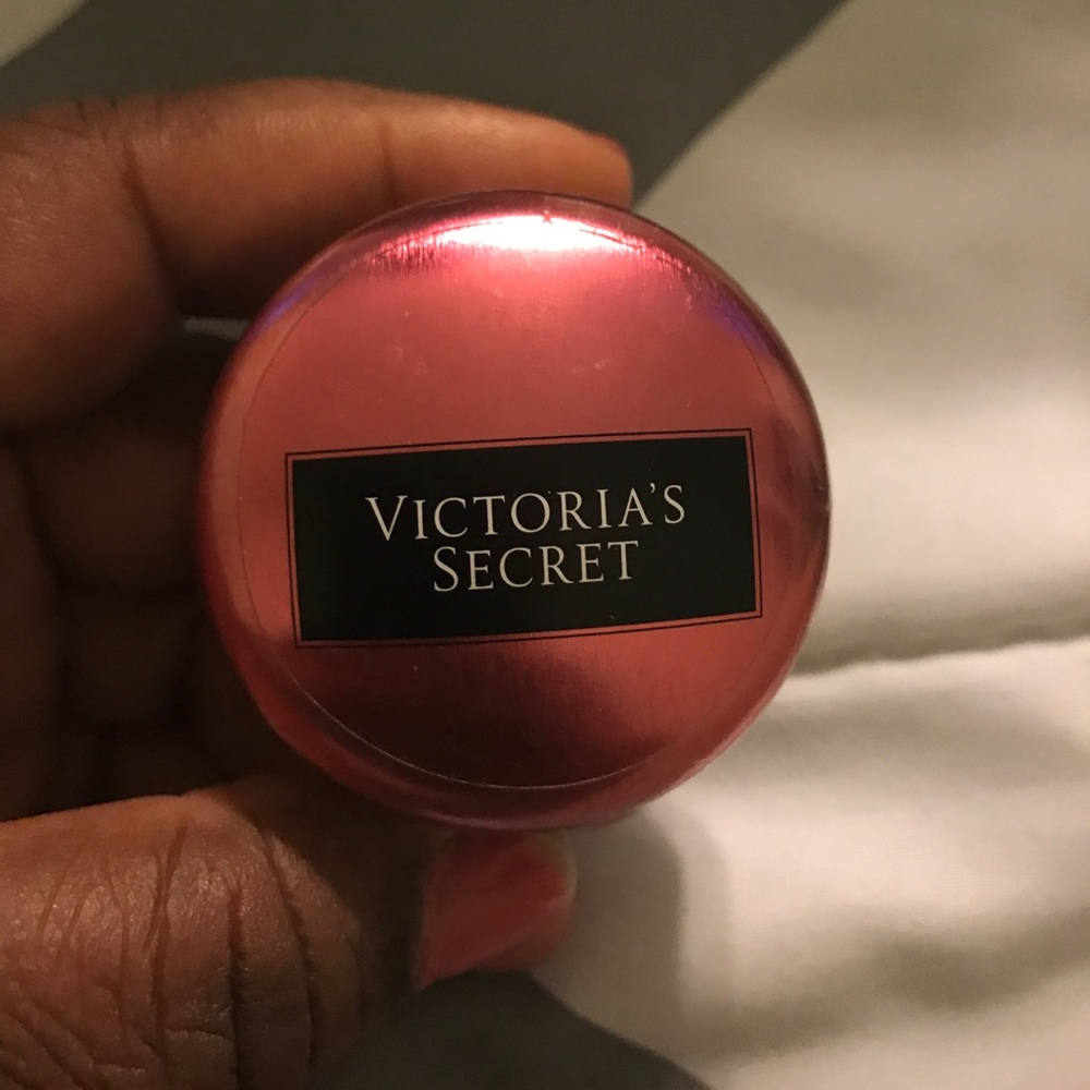 🎀 Tinted Lip Balm 🎀